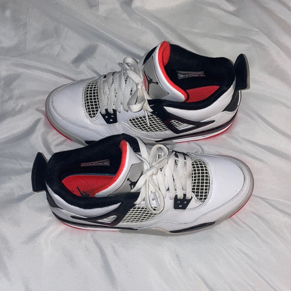Jordan 4 Retro (Flight Nostalgia) 6.5Y